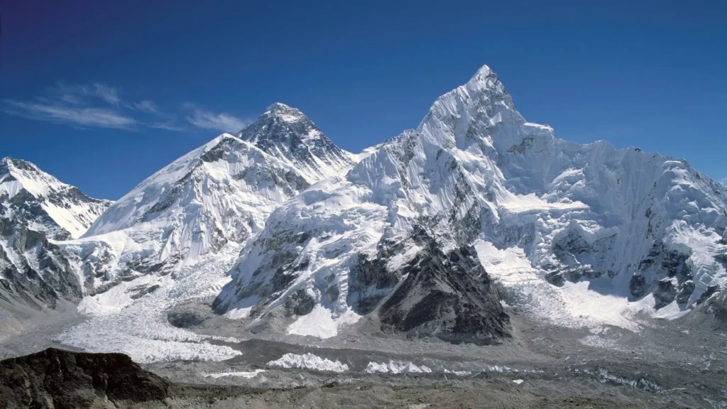 how-hard-is-it-to-climb-mount-everest2